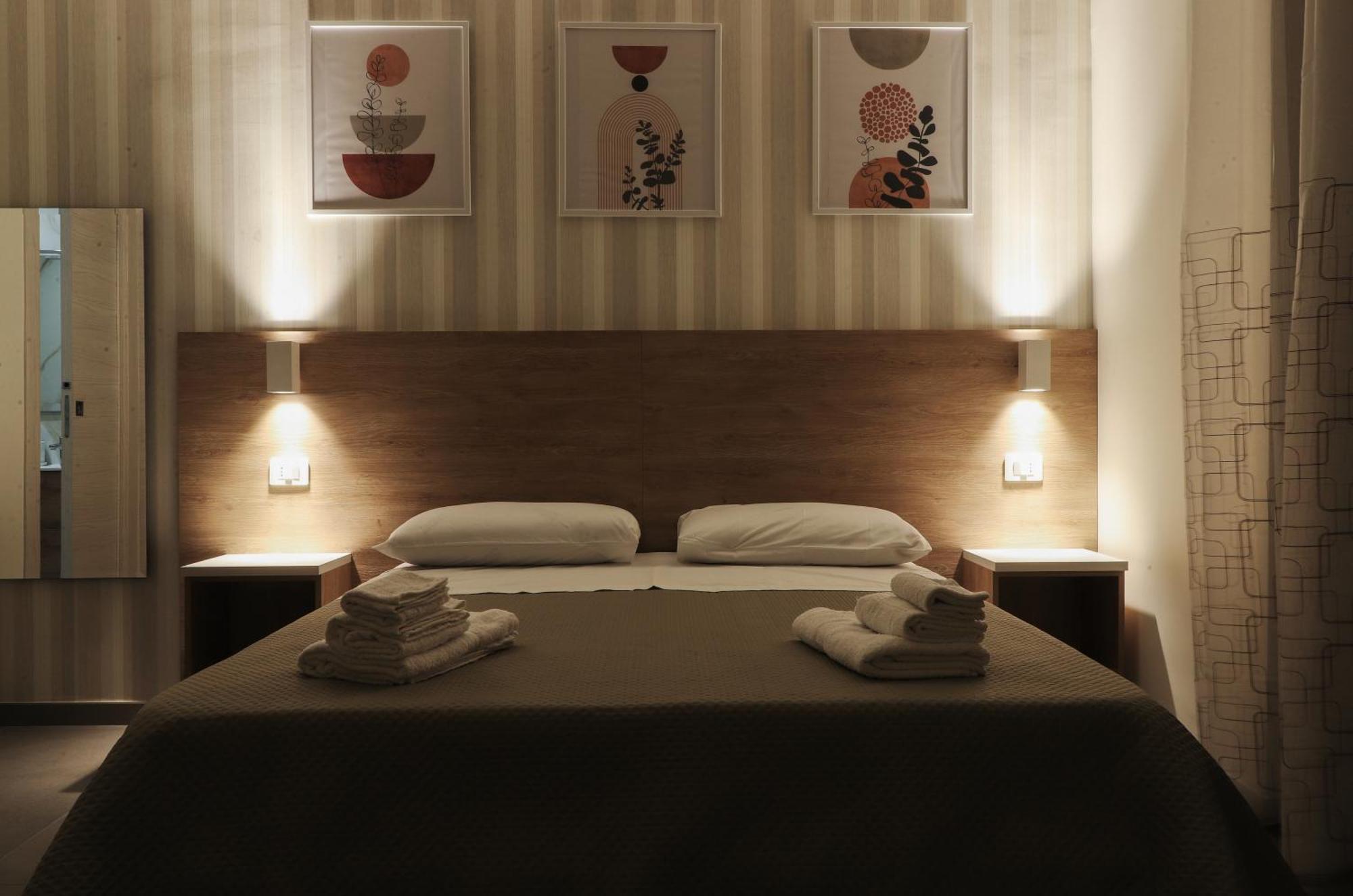 Dimora Savoia Bed & Breakfast *